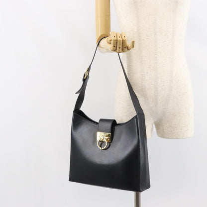 Salvatore Ferragamo Gancio Flap Hobo Leather, BLACK, LEATHER, Shoulder bag