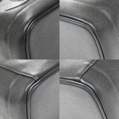 Chanel Vintage Timeless Cosmetic Case Caviar, BLACK, LEATHER, Clutche & pouche