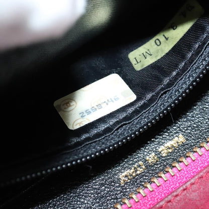 Chanel Vintage Diamond CC Camera Bag Quilted Suede, PINK, SUEDE, Shoulder bag