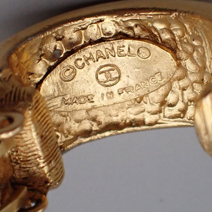 Chanel Vintage CC Round Drop Clip-On Earrings Metal, Gold, Gold Plated, Earrings