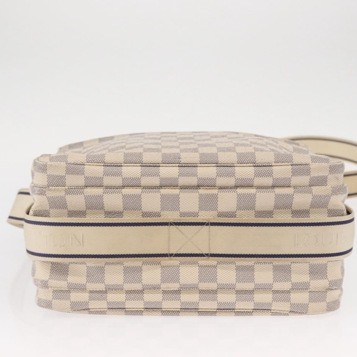 Louis Vuitton Naviglio Handbag Damier, WHITE, CANVAS, Shoulder bag