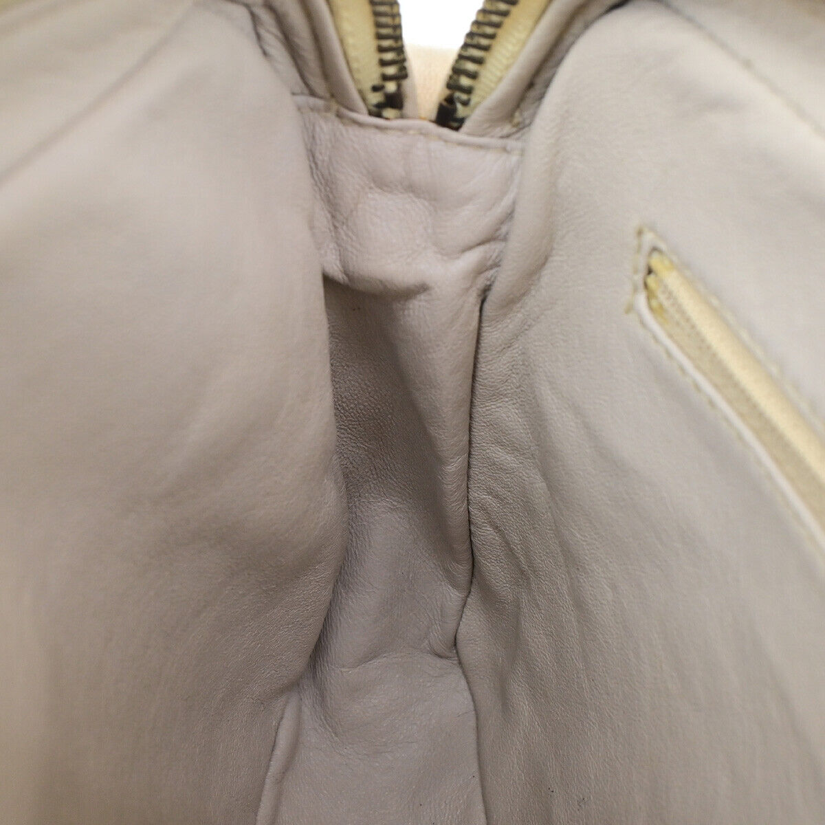 Chanel Vintage Camera Tassel Bag Chevron Lambskin, IVORY, LEATHER, Shoulder bag