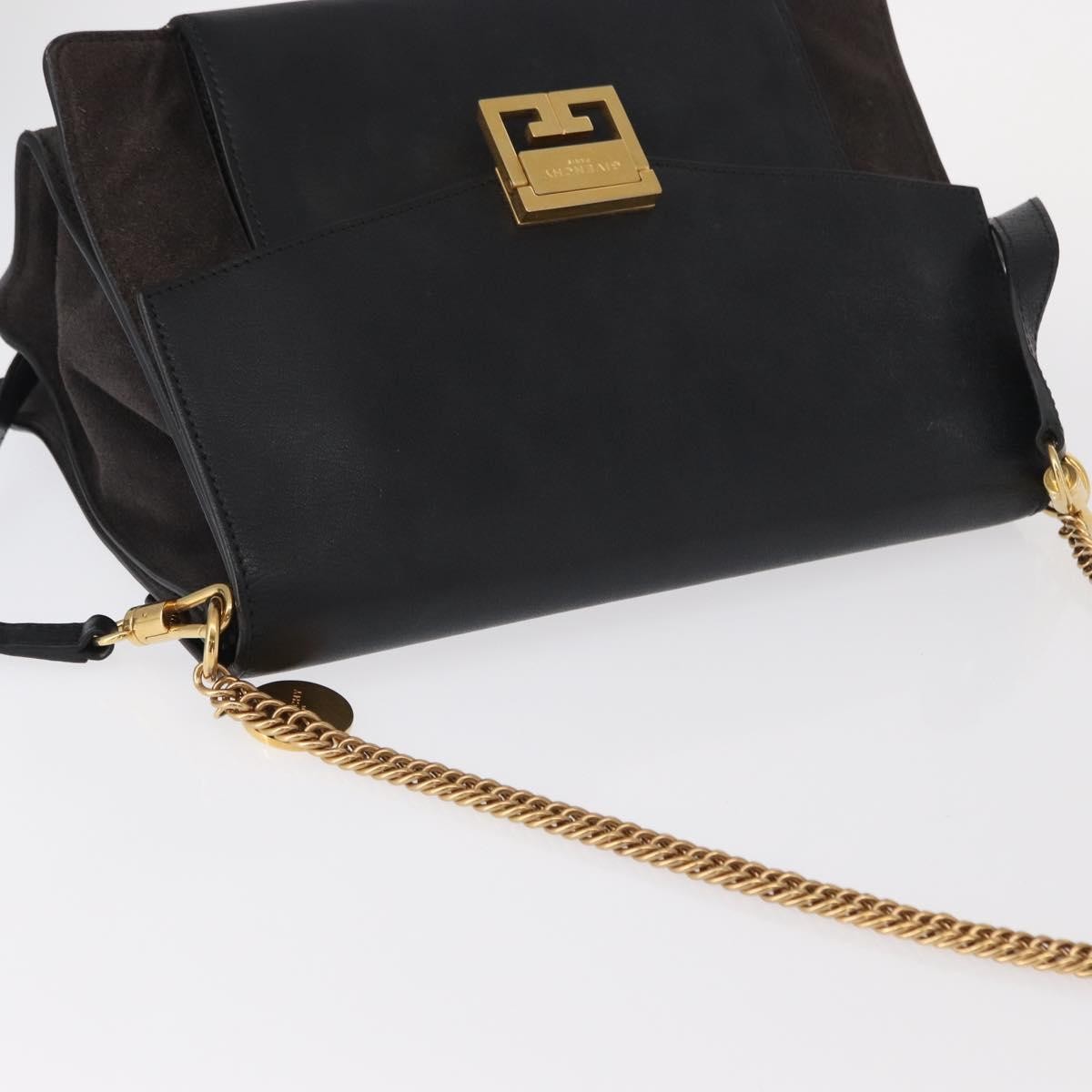 Givenchy GV3 Flap Bag Leather, BLACK, LEATHER, Shoulder bag