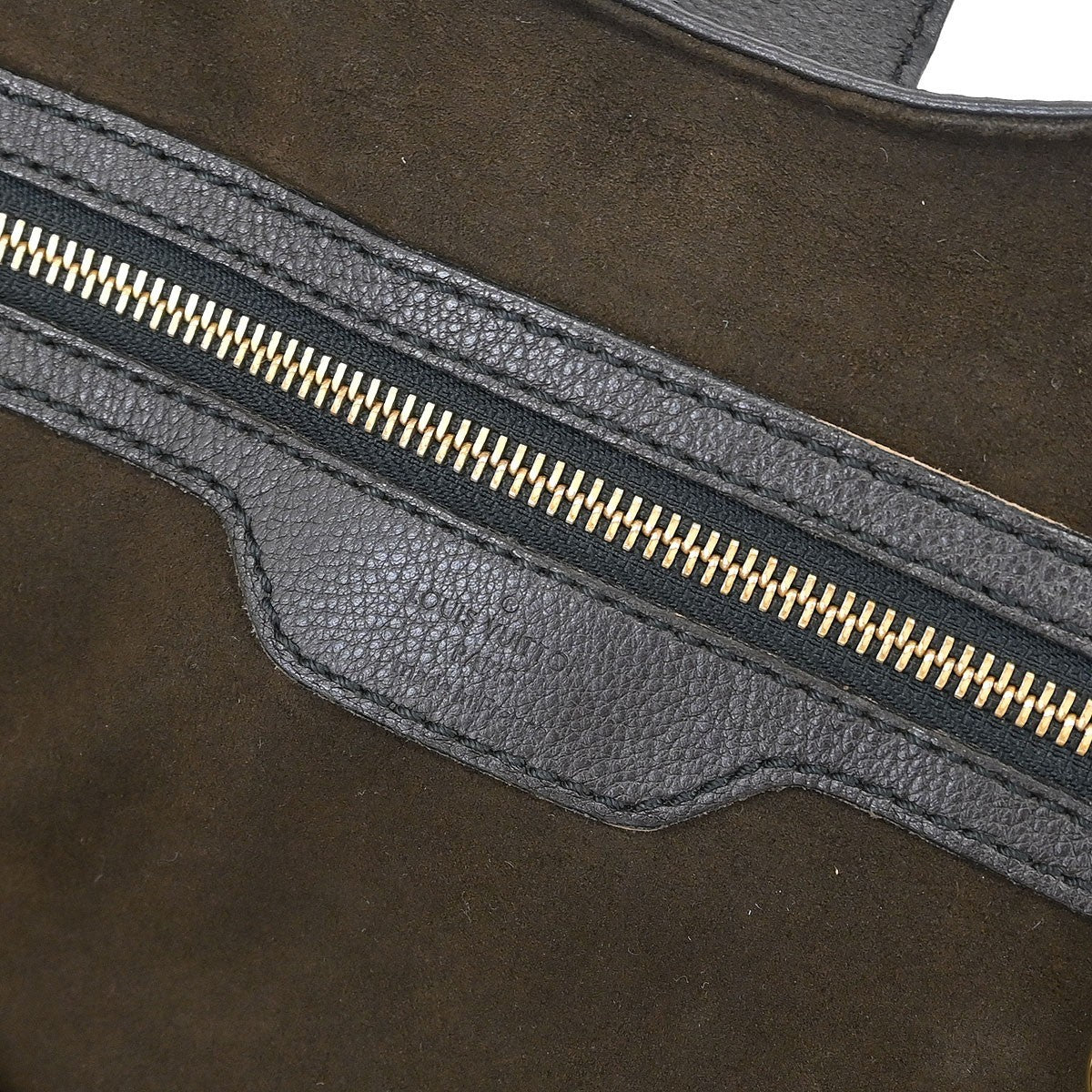 Louis Vuitton L Hobo Mahina Leather, BROWN, LEATHER, Handbag