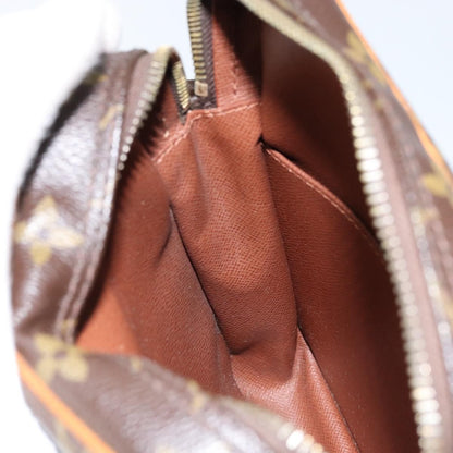 Louis Vuitton Amazone Bag Monogram Canvas, BROWN, CANVAS, Clutche & pouche