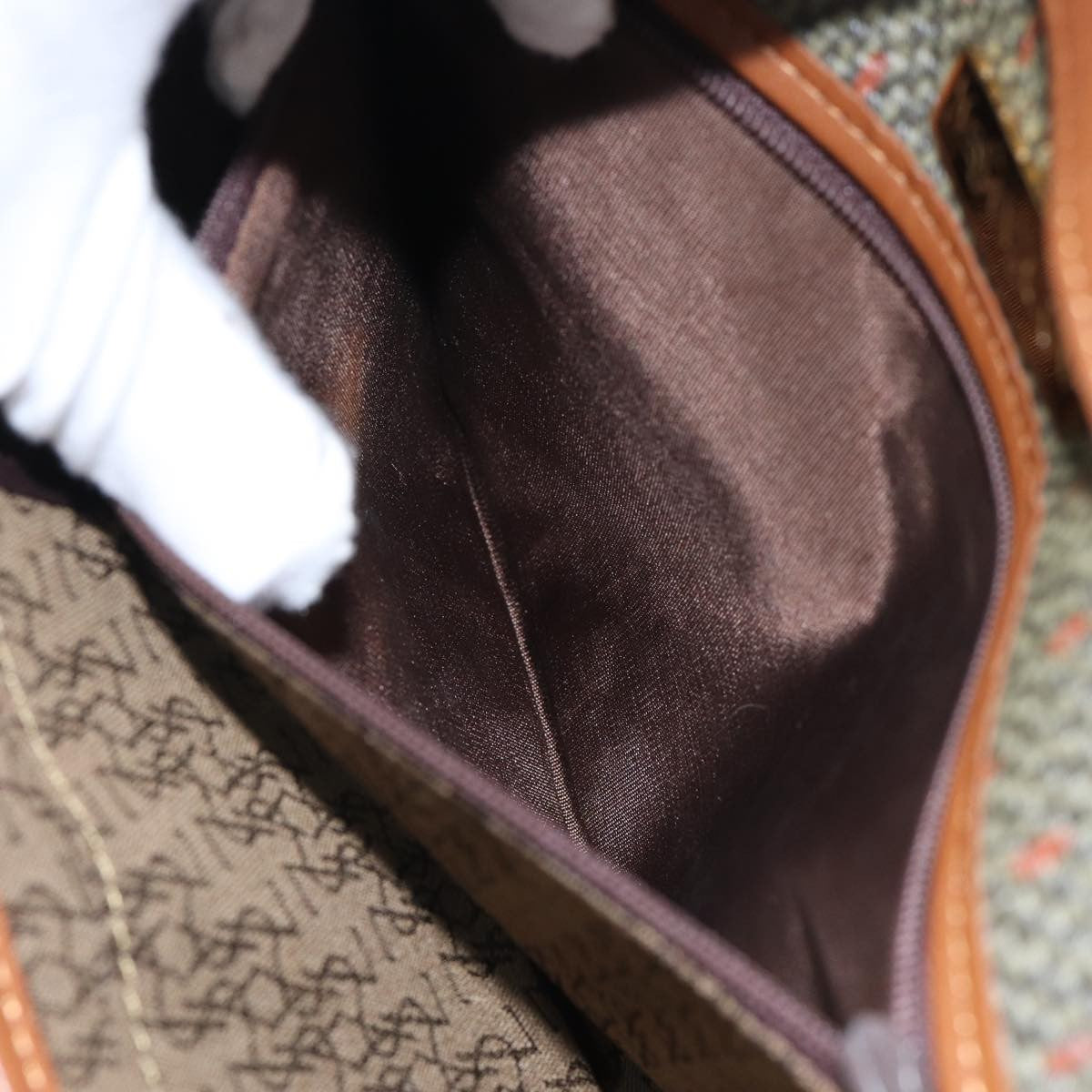 Saint Laurent Vintage Shoulder Bag Canvas, GOLD, PVC, Shoulder bag