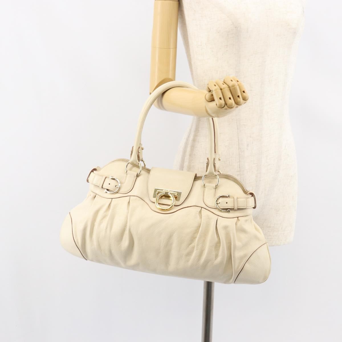 Salvatore Ferragamo Gancini handbag Leather, WHITE, LEATHER, Handbag