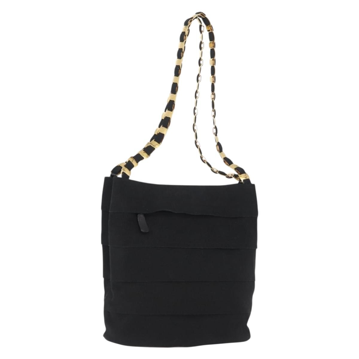 Salvatore Ferragamo Vala Shoulder Bag Nylon, BLACK, NYLON, Shoulder bag