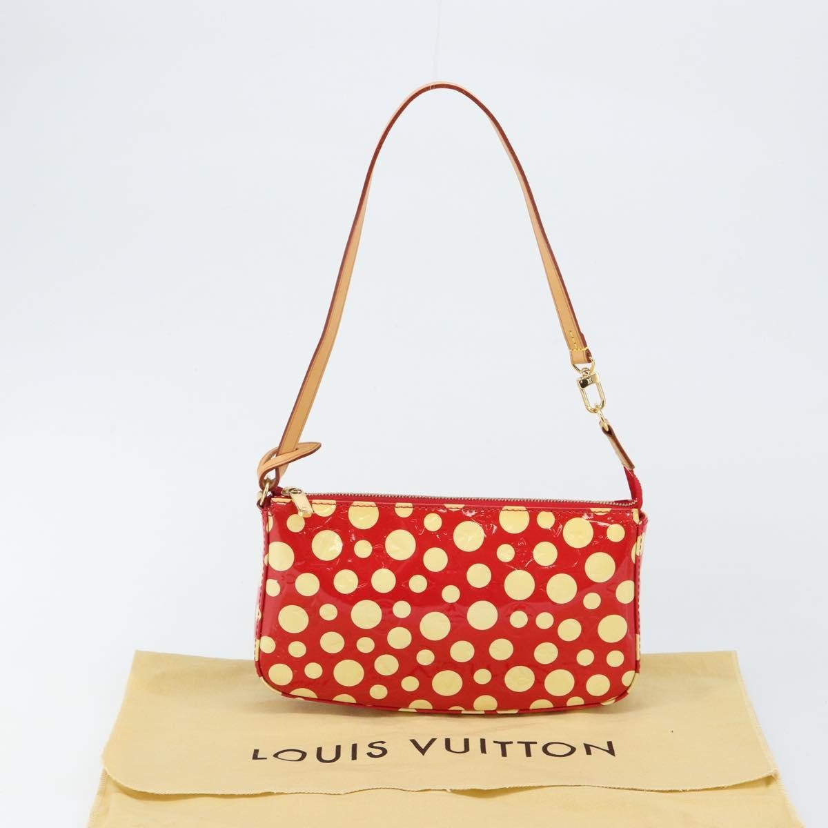 Louis Vuitton Pochette Accessoires Yayoi Kusama Painted Dots Monogram vernis, RED, PATENT_LEATHER, Clutche & pouche