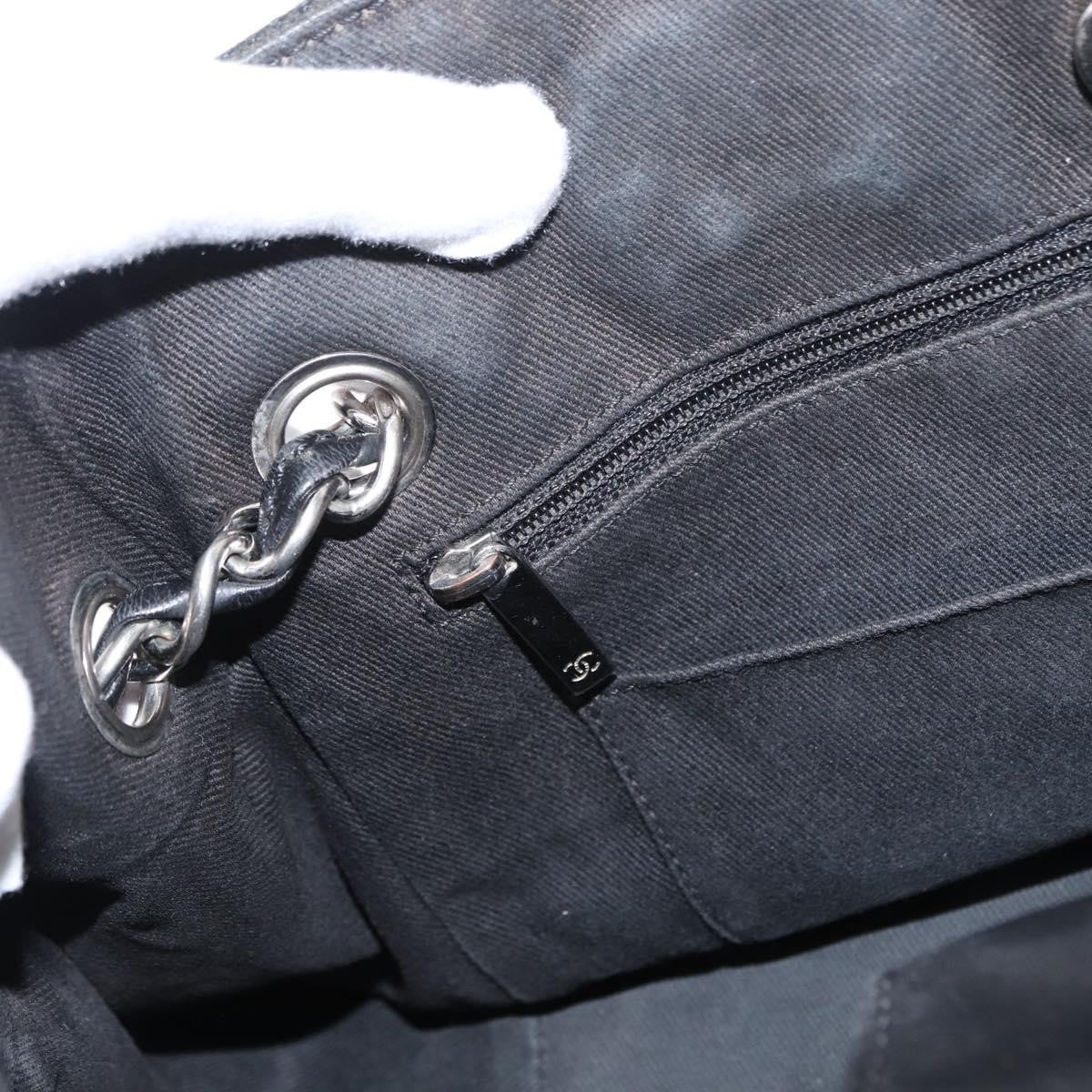 Chanel Vintage CC Charm Tote Chevron Canvas, BLACK, CANVAS, Tote bag