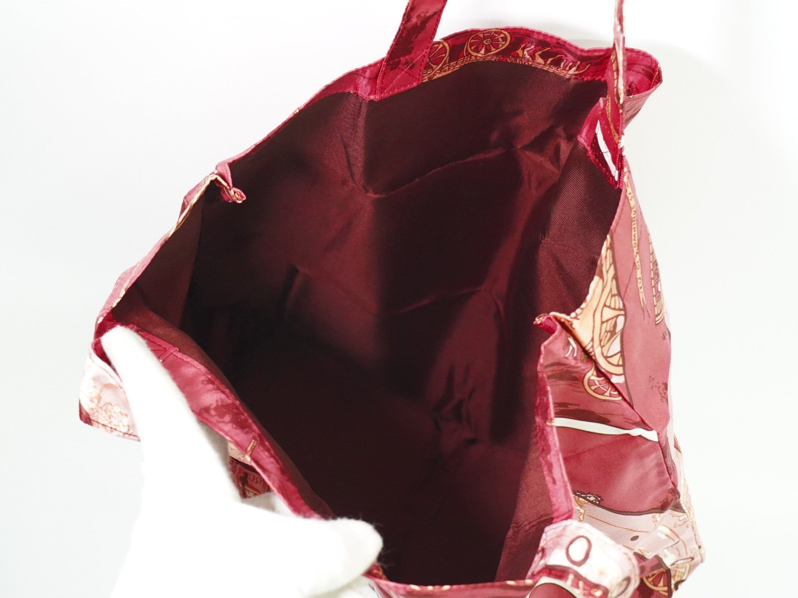 Hermes Silky Pop Tote Printed Silk, BURGUNDY, SILK, Tote bag