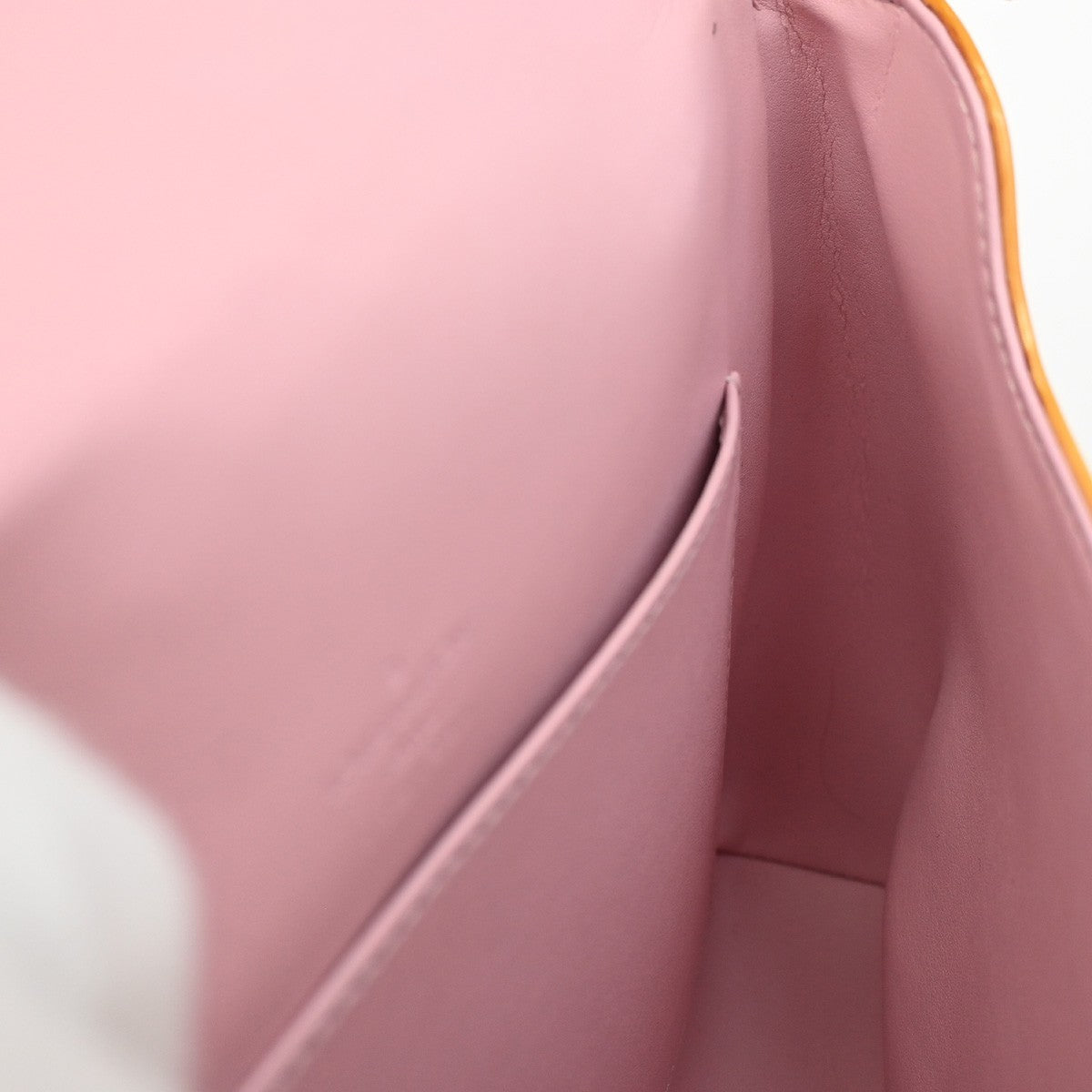 Louis Vuitton Thompson Street Handbag Monogram Vernis, YELLOW, PATENT_LEATHER, Shoulder bag