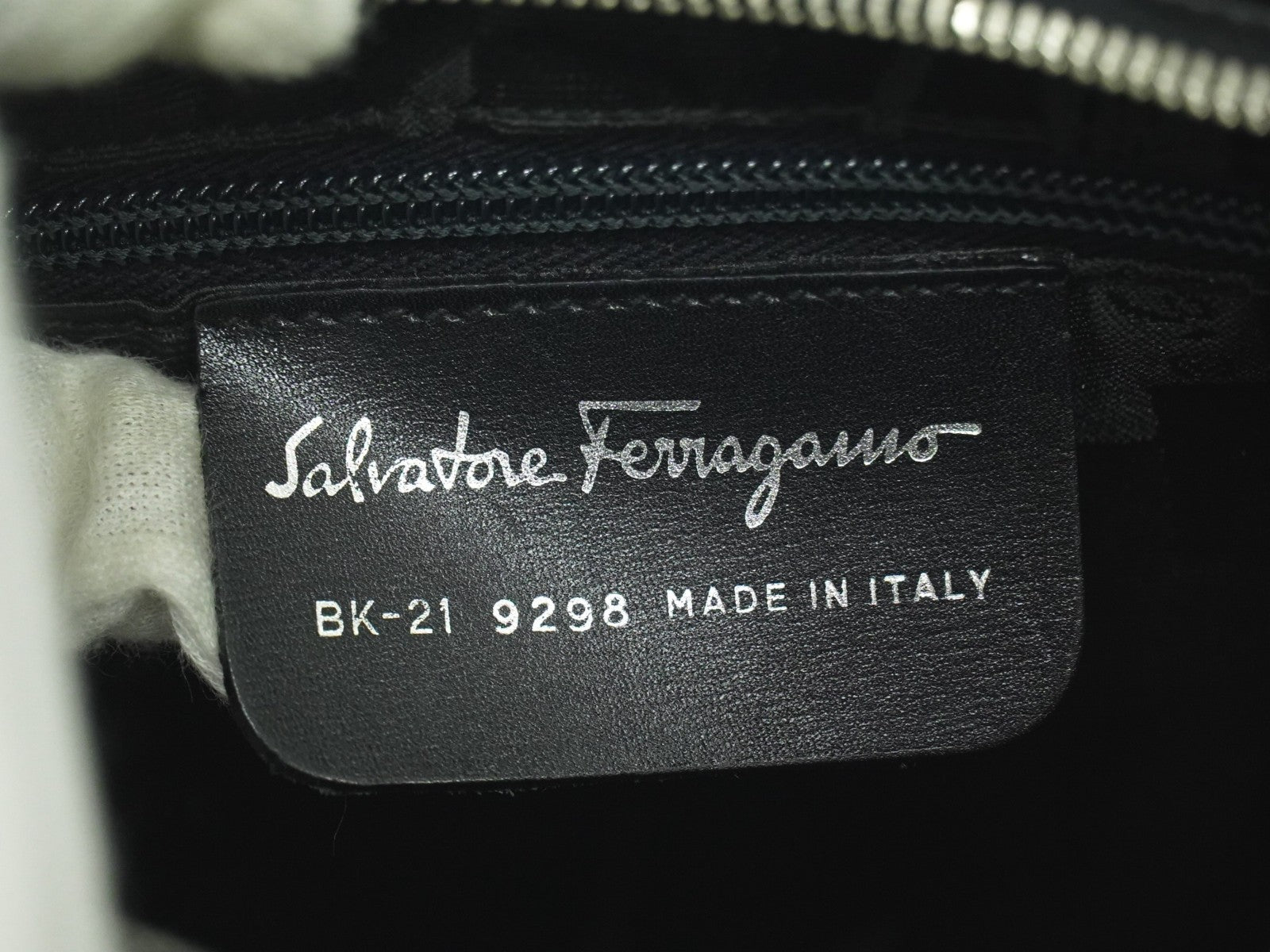 Salvatore Ferragamo Shoulder Bag Leather, BLACK, LEATHER, Shoulder bag