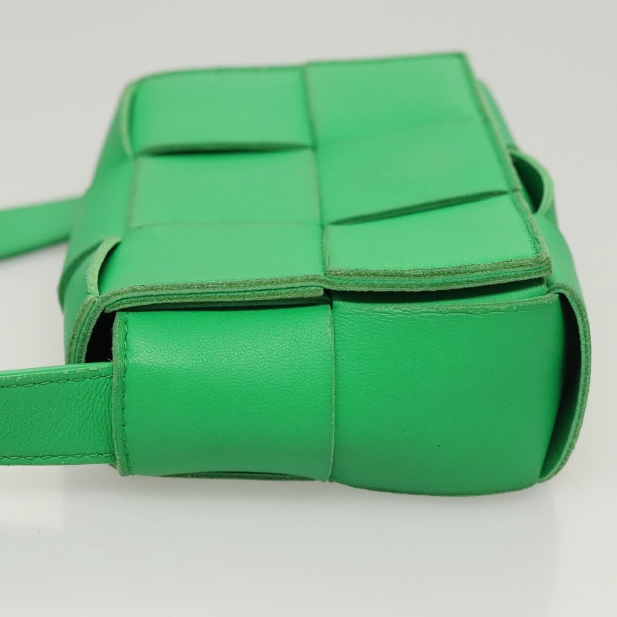 Bottega Veneta Cassette Crossbody Bag Maxi Intrecciato Leather, GREEN, LEATHER, Shoulder bag