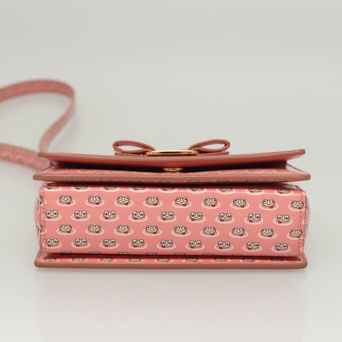 Salvatore Ferragamo Vala Shoulder Bag Patent Leather, PINK, PATENT_LEATHER, Shoulder bag