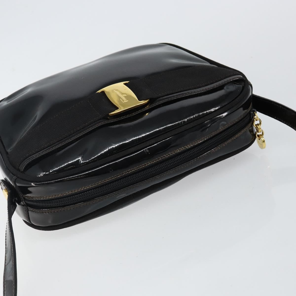 Salvatore Ferragamo Vala Shoulder Bag Patent Leather, BLACK, PATENT_LEATHER, Shoulder bag
