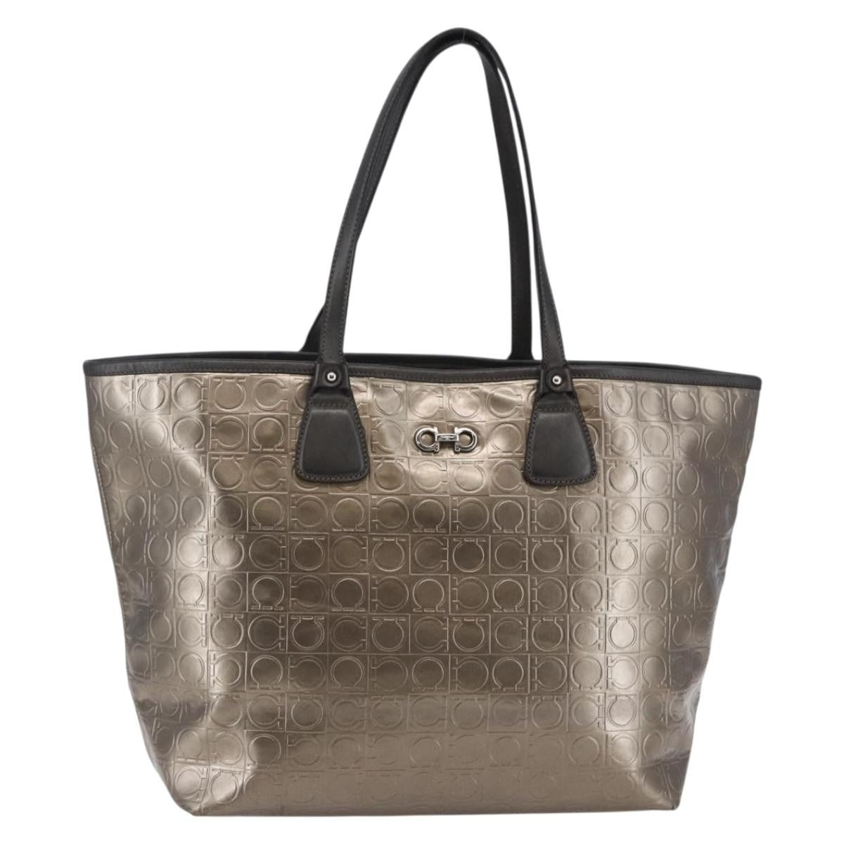 Salvatore Ferragamo Gancini Tote Patent leather, GOLD, PATENT_LEATHER, Tote bag