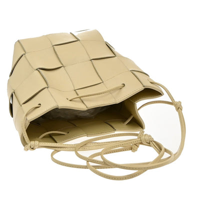 Bottega Veneta Cassette Bucket Bag Maxi Intrecciato Leather, BEIGE, LEATHER, Shoulder bag