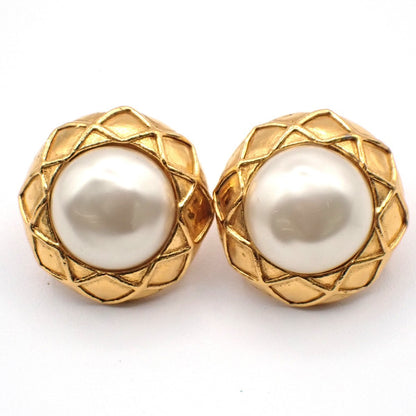 Chanel Vintage Round Clip-On Earrings Metal with Faux Pearl, GOLD, GOLD_PLATED, Earrings