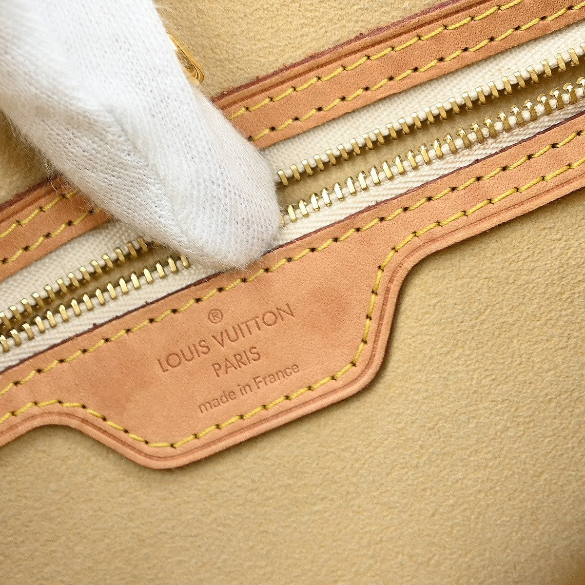 Louis Vuitton Hampstead Handbag Damier, WHITE, CANVAS, Handbag