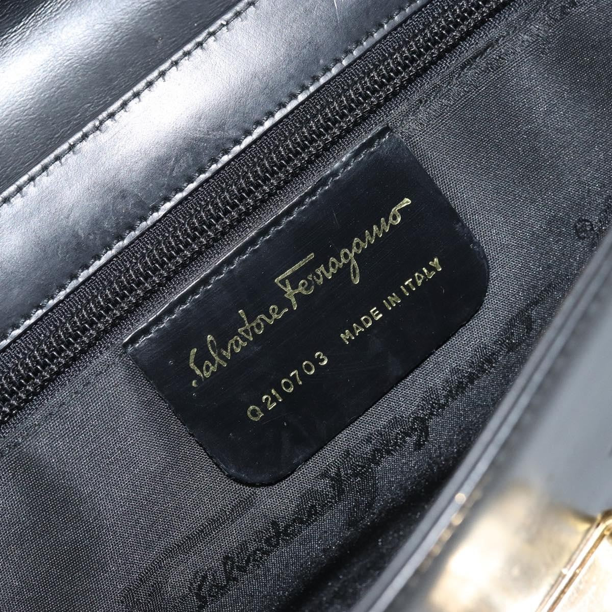 Salvatore Ferragamo Gancini Chain Shoulder bag Leather, BLACK, LEATHER, Shoulder bag