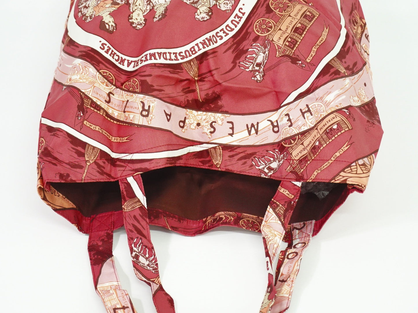 Hermes Silky Pop Tote Printed Silk, BURGUNDY, SILK, Tote bag