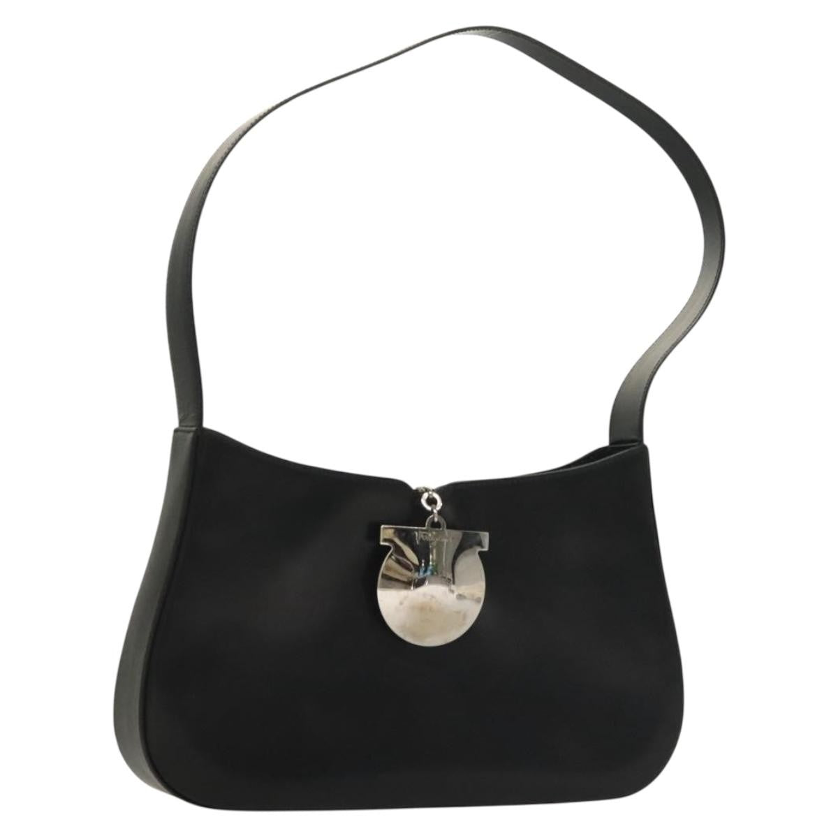 Salvatore Ferragamo Gancini Shoulder Bag Leather, BLACK, LEATHER, Shoulder bag