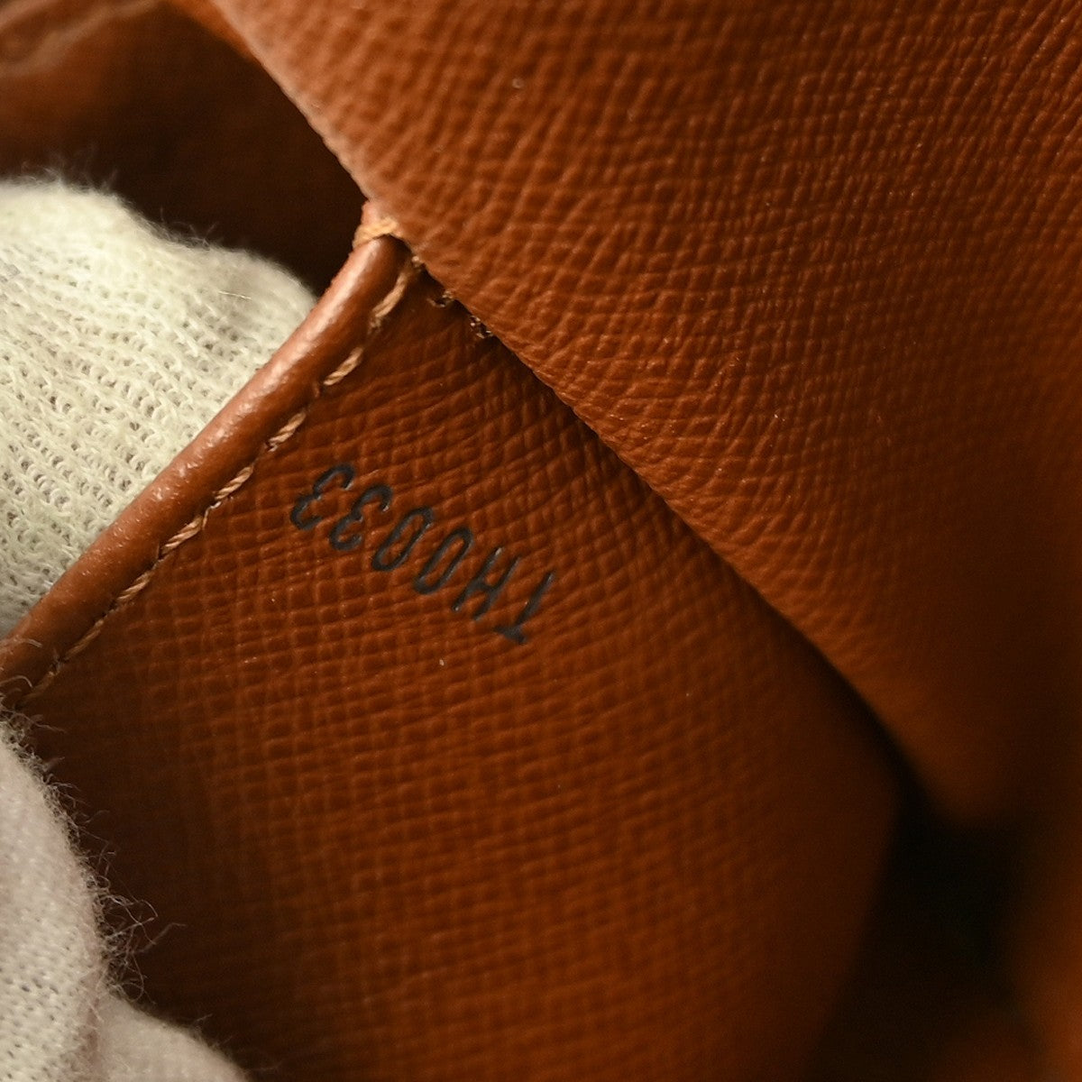 Louis Vuitton Cite Handbag Monogram Canvas, BROWN, CANVAS, Shoulder bag