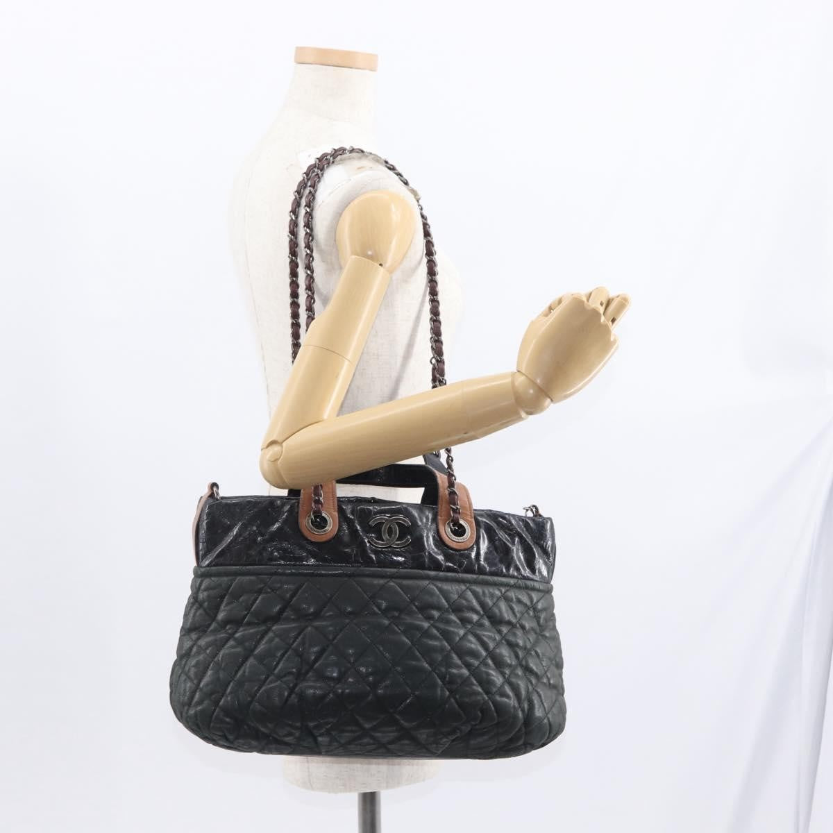 Chanel In The Mix Tote Quilted Iridescent Calfskin, BLACK, LEATHER, Shoulder bag