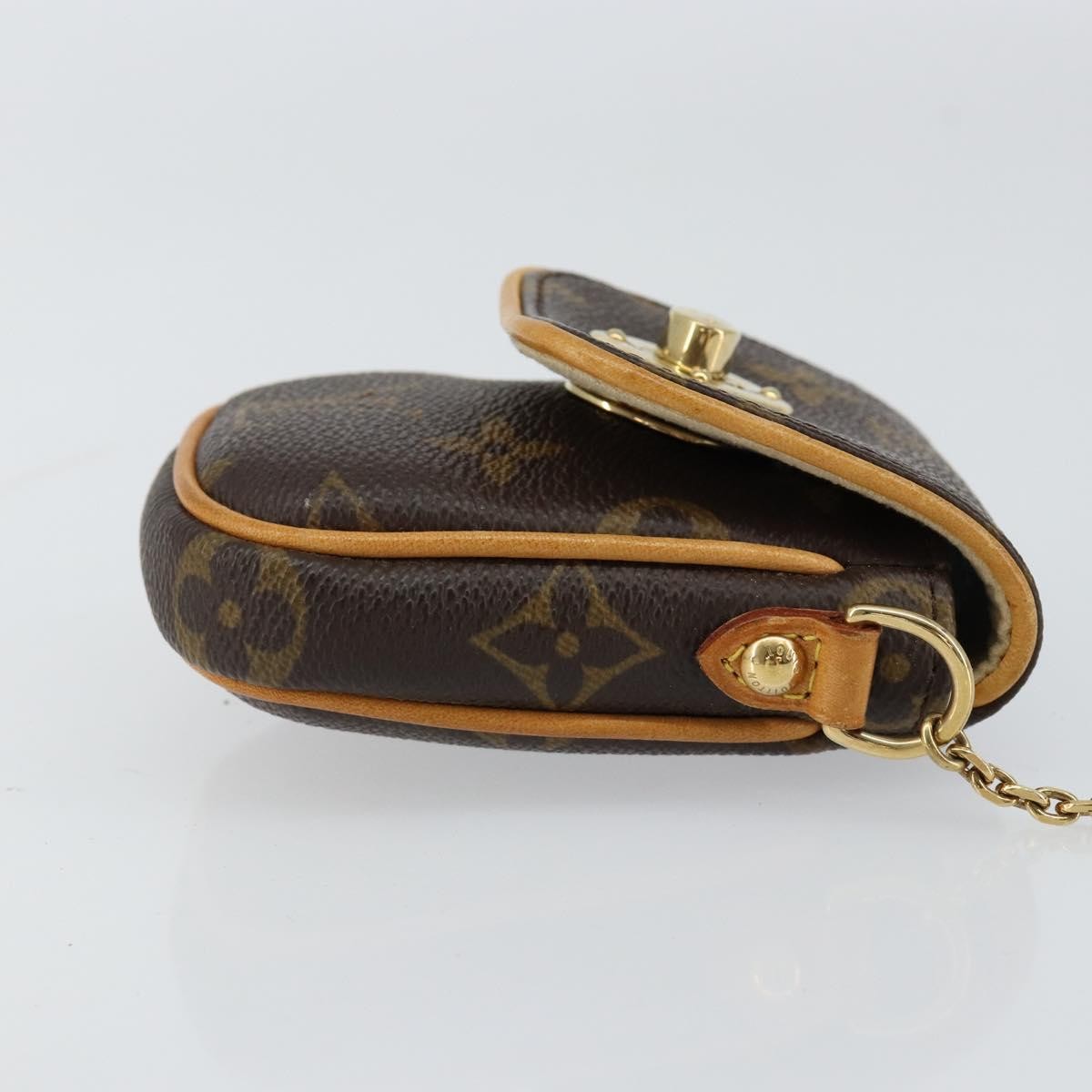 Louis Vuitton Cancun Pochette Monogram Canvas, BROWN, CANVAS, Clutche & pouche
