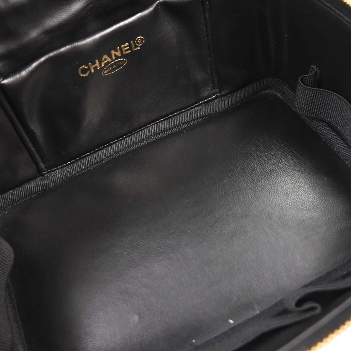 Chanel Vintage Timeless Cosmetic Case with Mirror Caviar, BLACK, LEATHER, Clutche & pouche