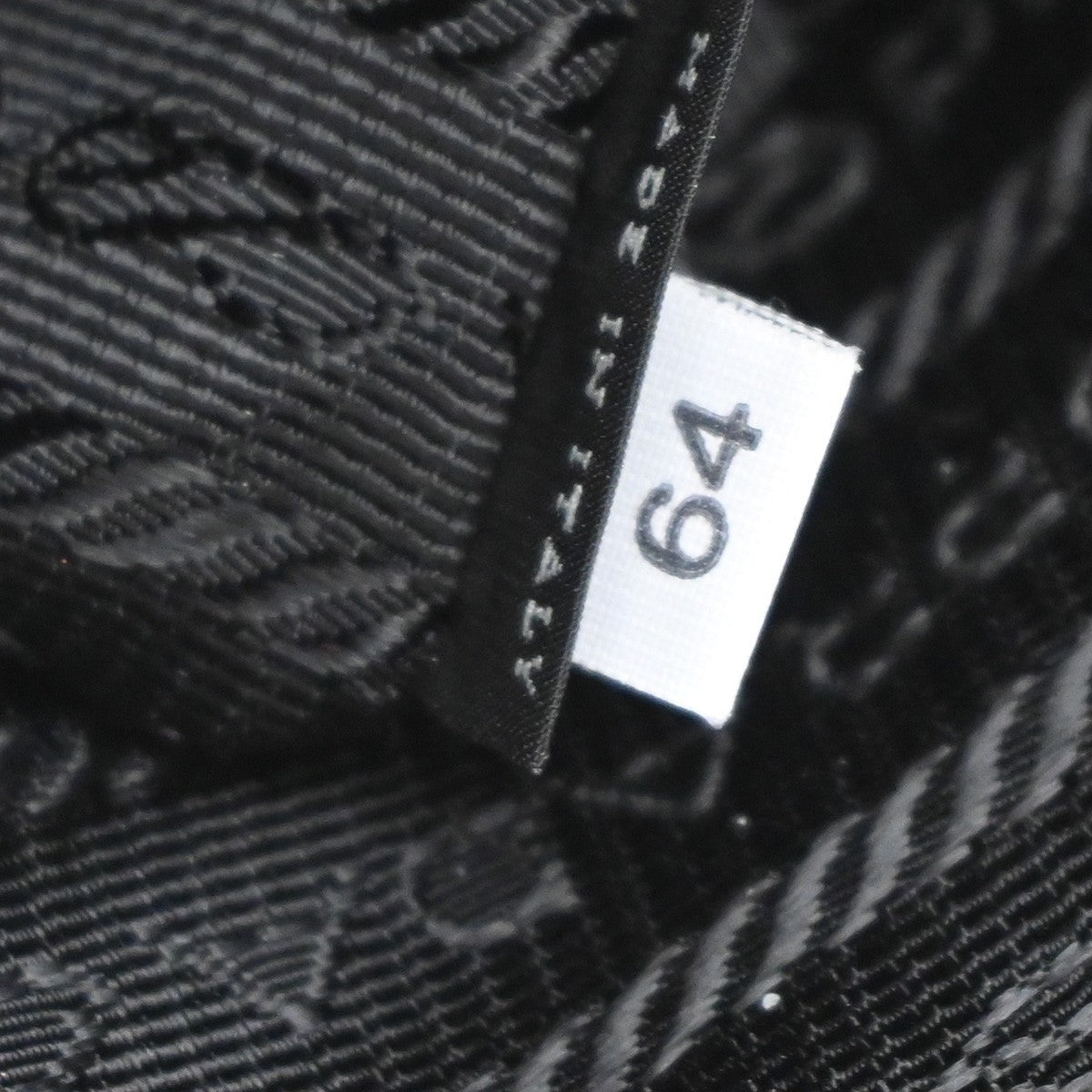 Prada Embossed Logo Convertible Open Tote Vitello Daino, BLACK, LEATHER, Tote bag