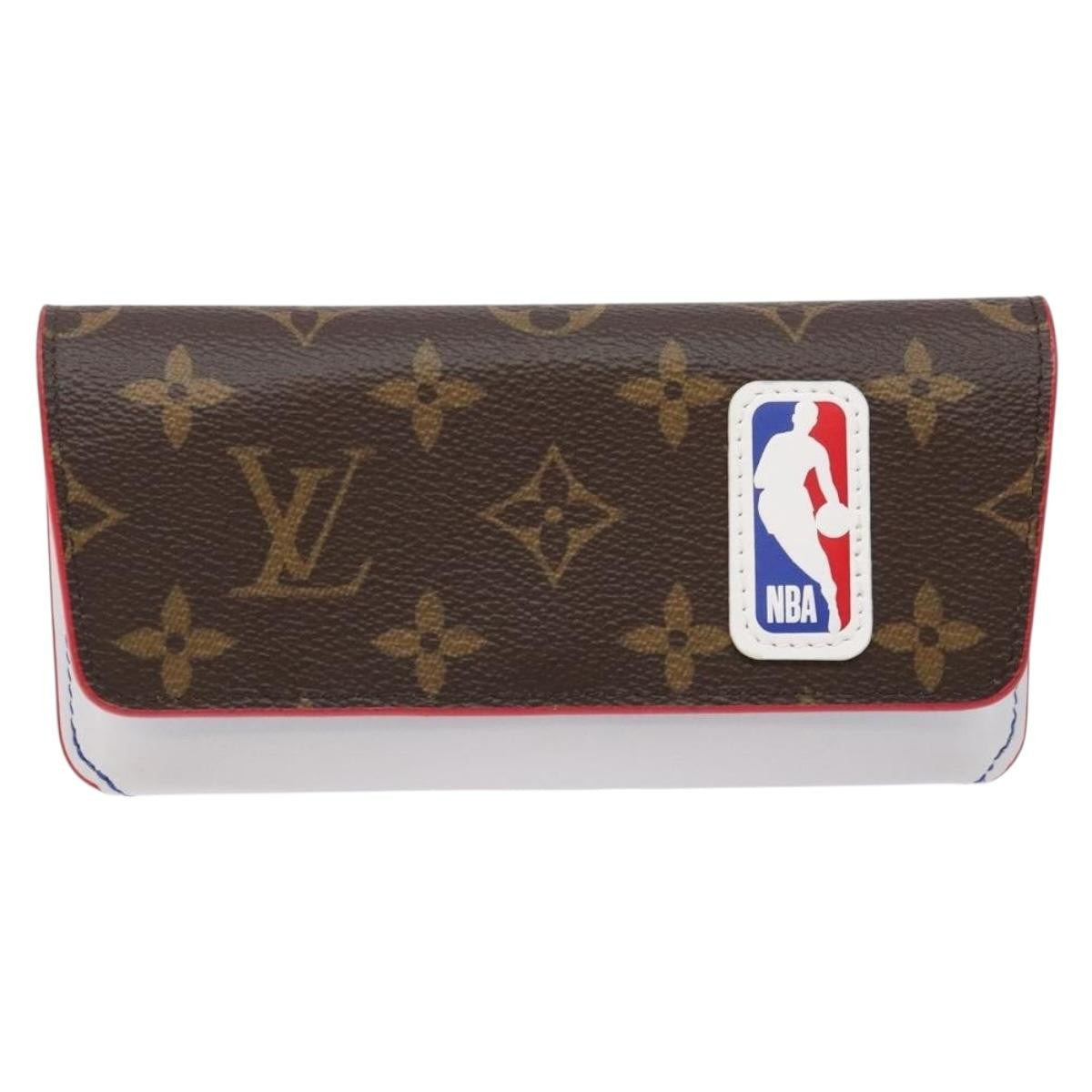 Louis Vuitton Nba Woody Glasses Case Monogram Canvas with Leather, MULTICOLOUR, CANVAS, Sunglasse