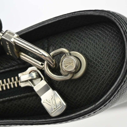 Louis Vuitton Pochette Baikal Clutch Taiga Leather, Black, Leather, Clutch