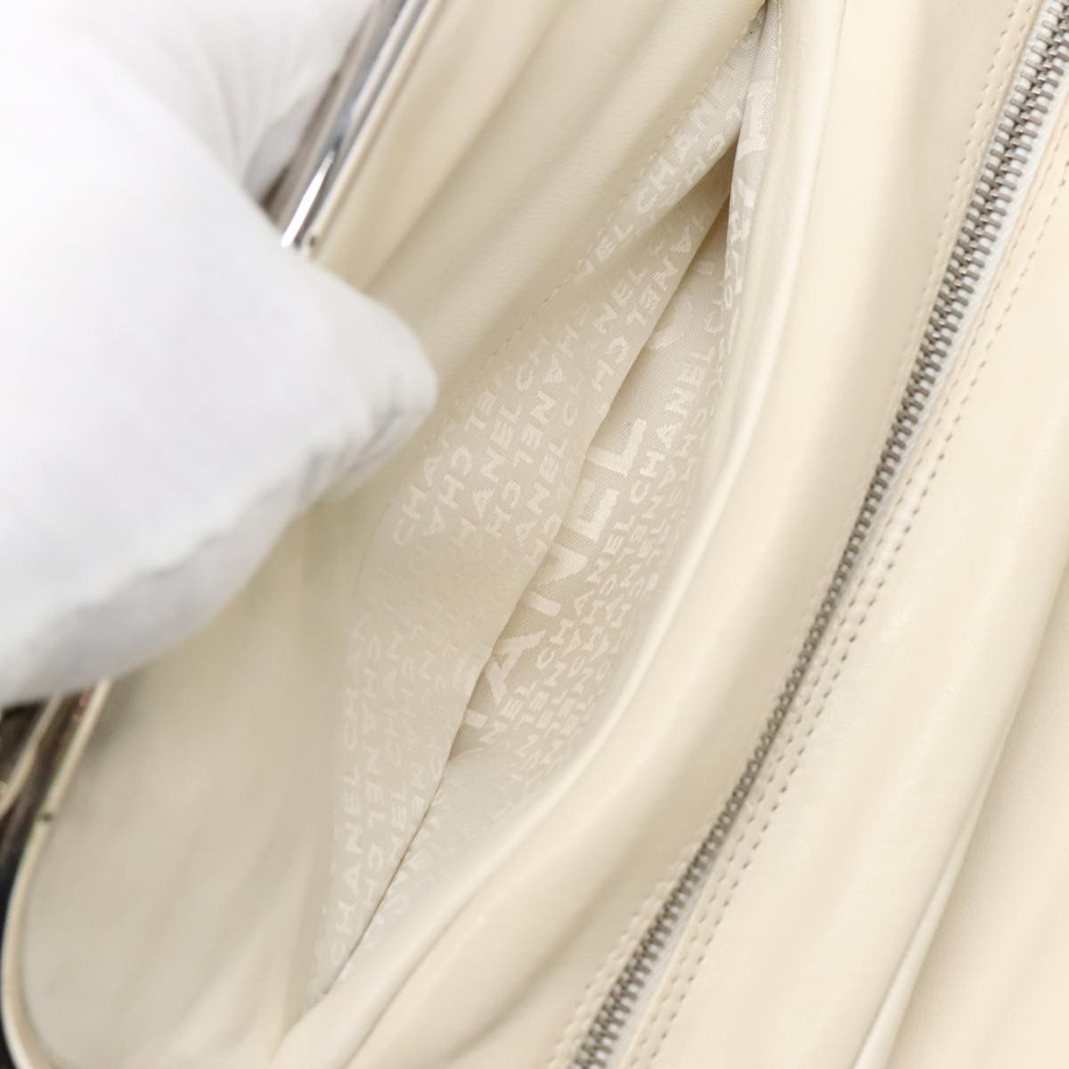 Chanel Ultimate Soft Frame Bag Quilted Calfskin, WHITE, LEATHER, Handbag