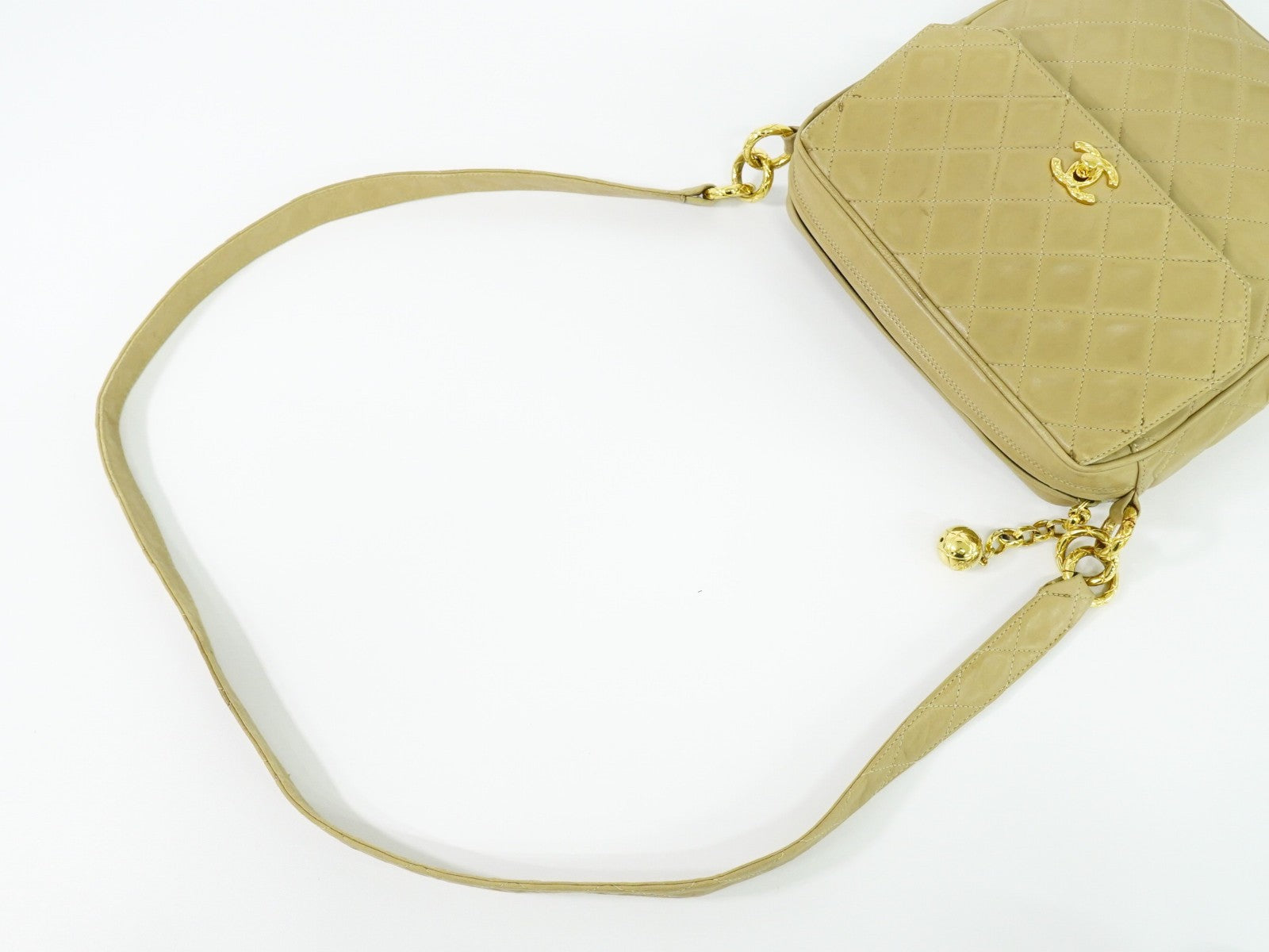 Chanel Vintage Camera bag Quilted Lambskin, BEIGE, LEATHER, Crossbody bag