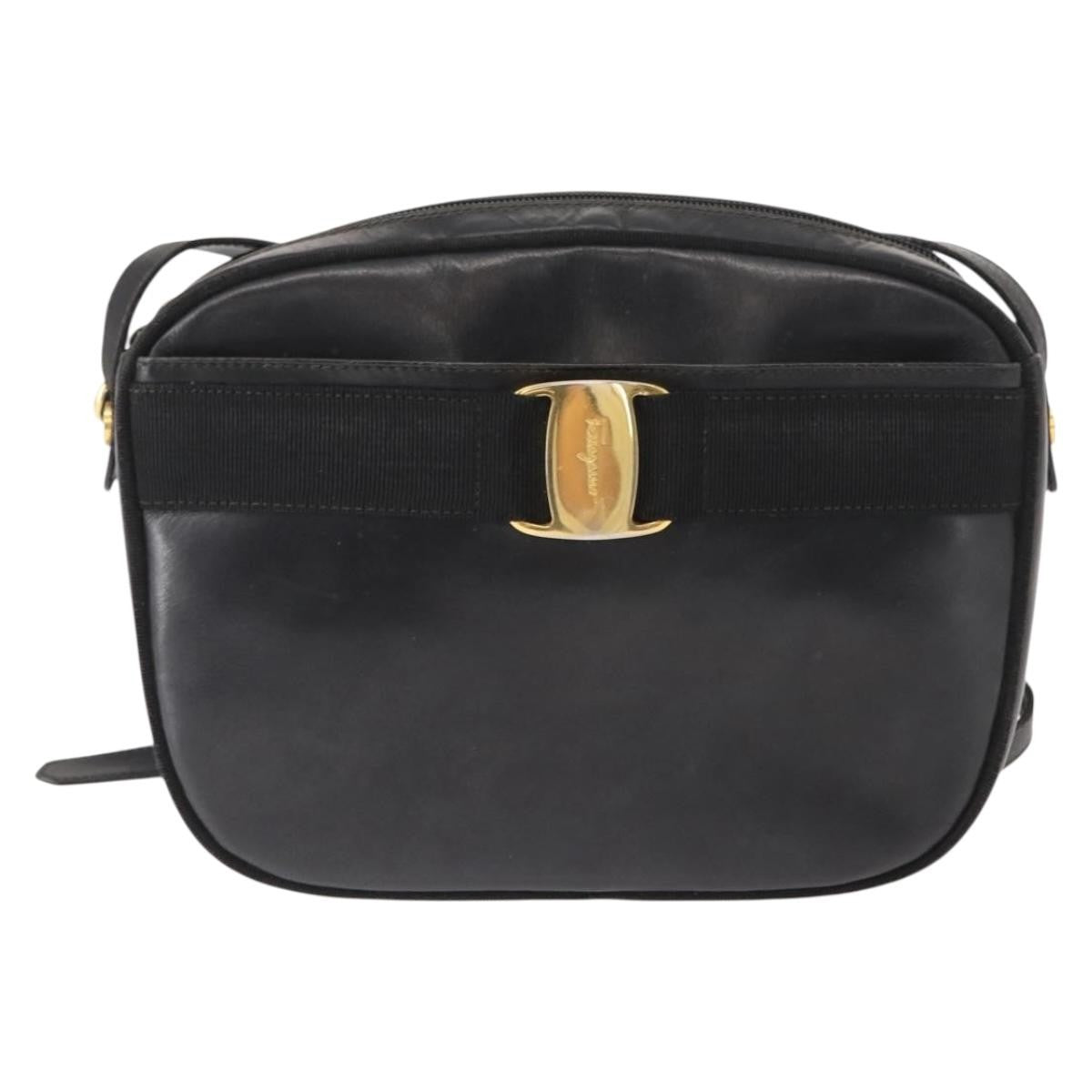 Salvatore Ferragamo Vala Shoulder Bag Leather, BLACK, LEATHER, Shoulder bag