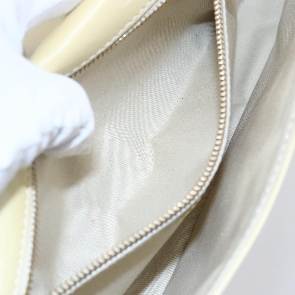 Louis Vuitton Sobe Clutch Patent, BEIGE, PATENT_LEATHER, Clutche & pouche