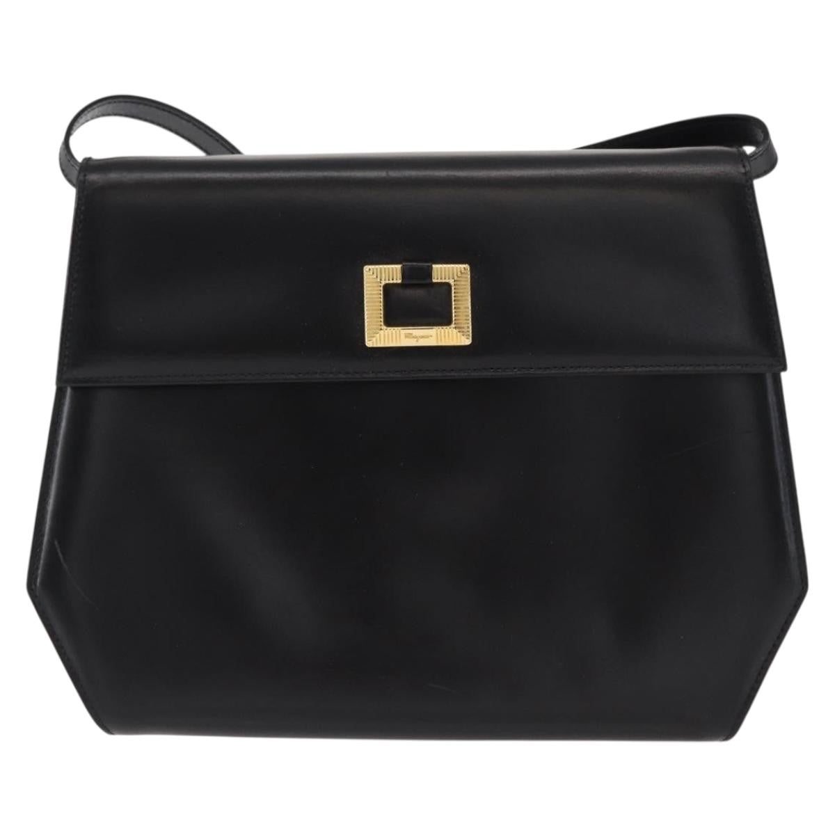 Salvatore Ferragamo Gancini Shoulder Bag Leather, BLACK, LEATHER, Shoulder bag