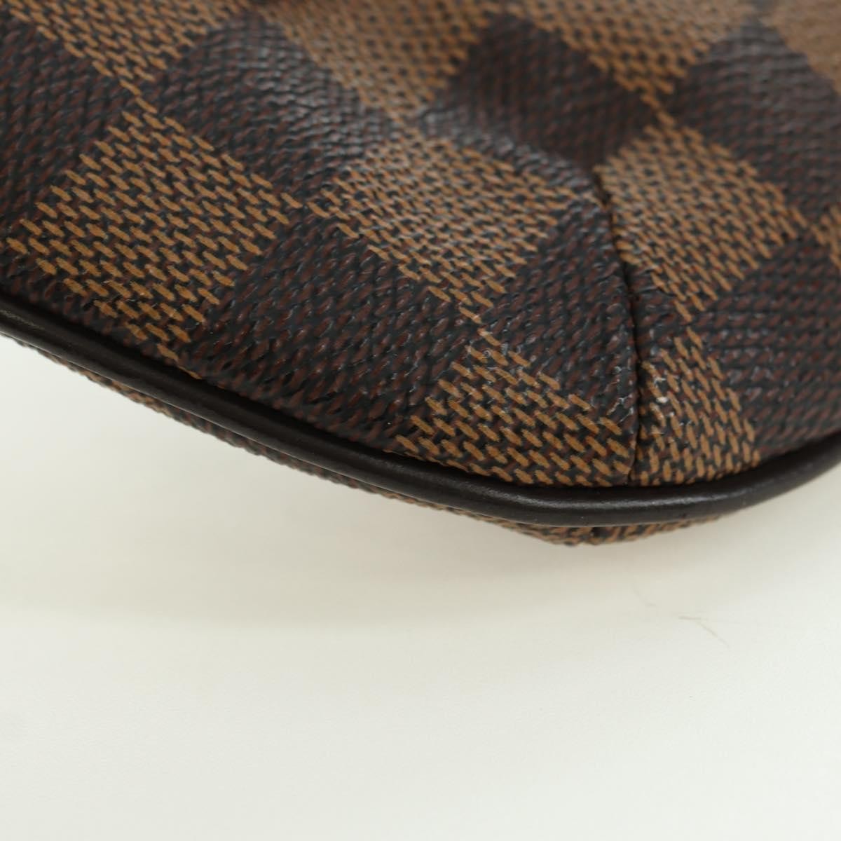 Louis Vuitton Manosque Pochette Damier, Brown, Canvas, Clutch