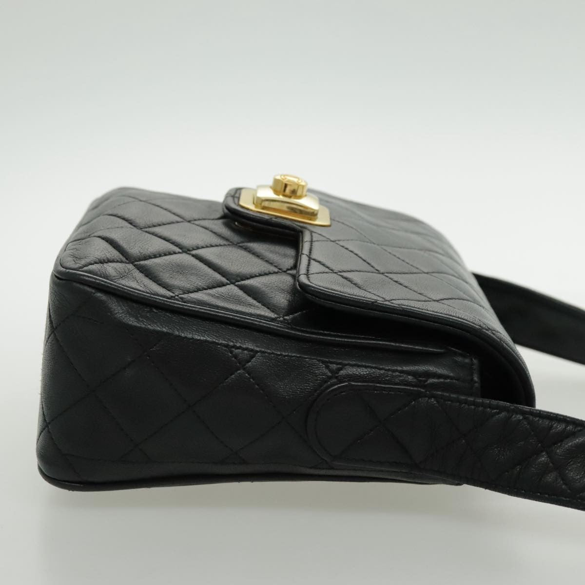 Chanel Vintage CC Pushlock Flap Bag Quilted Lambskin, BLACK, LEATHER, Shoulder bag