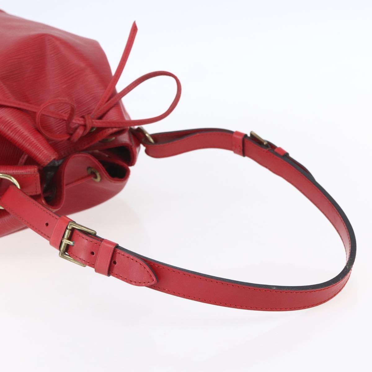 Louis Vuitton Noe Shoulder bag Leather, RED, LEATHER, Shoulder bag