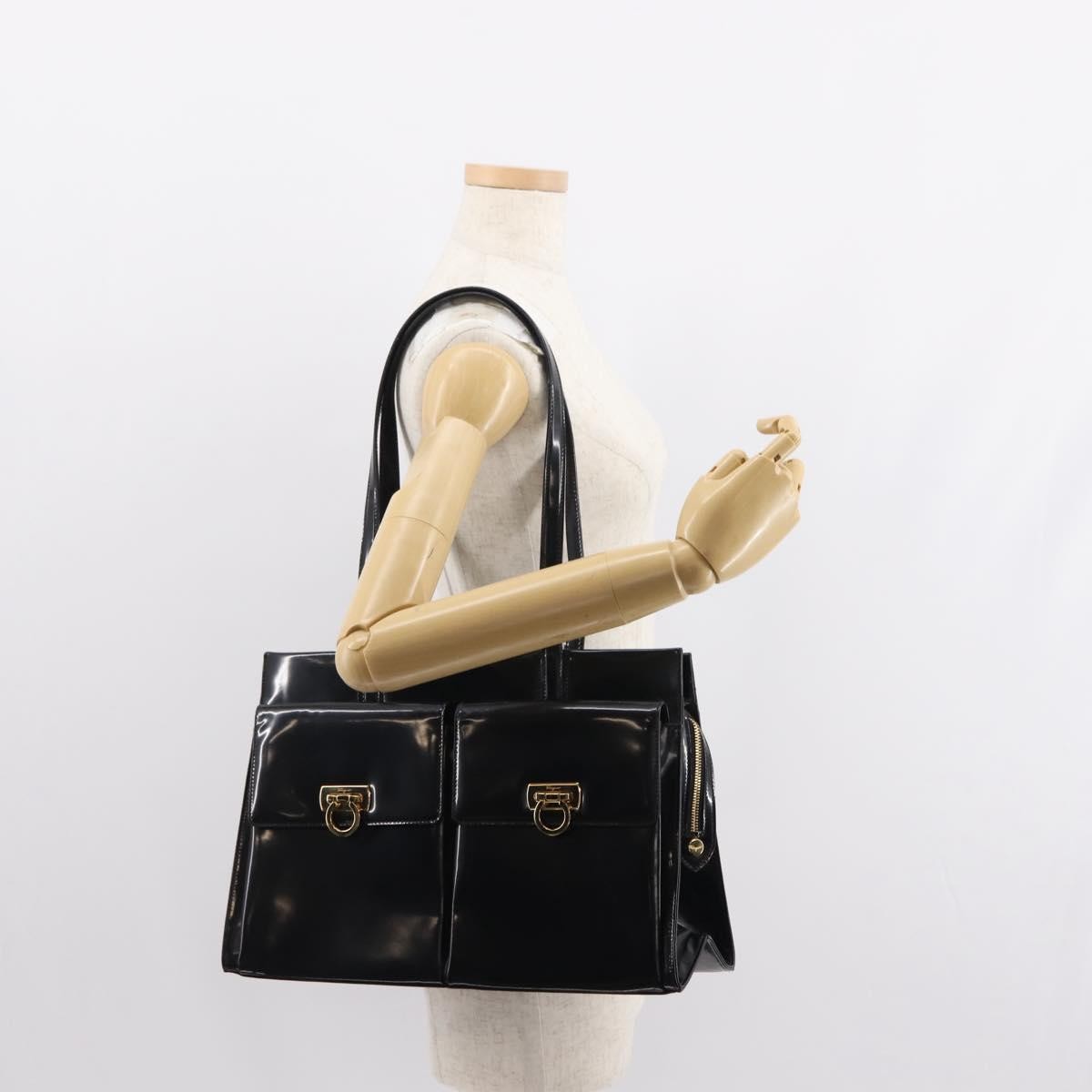 Salvatore Ferragamo Gancini Tote Patent leather, BLACK, PATENT_LEATHER, Tote bag