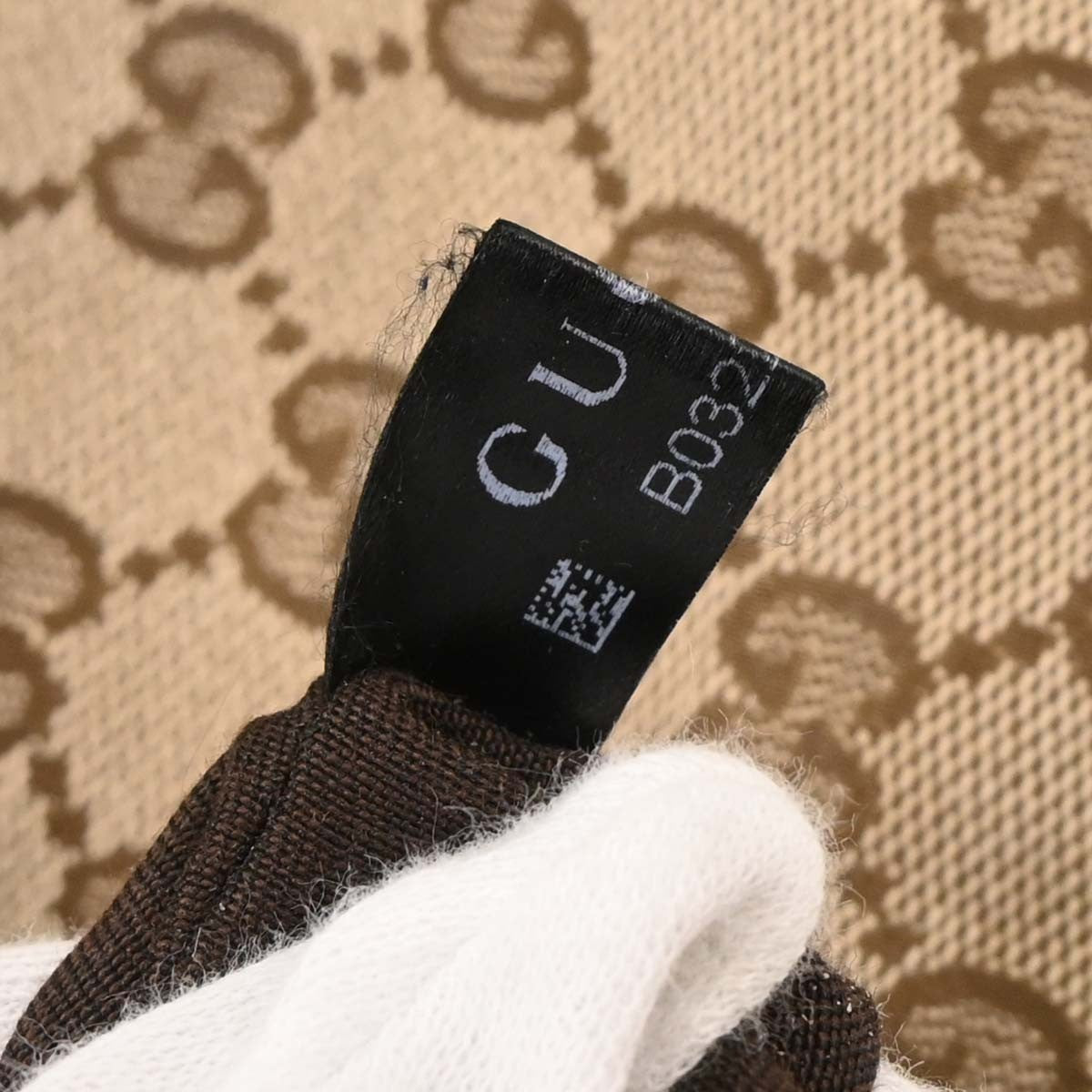 Gucci Front Zip Shoulder Bag GG Canvas, BEIGE, CANVAS, Shoulder bag