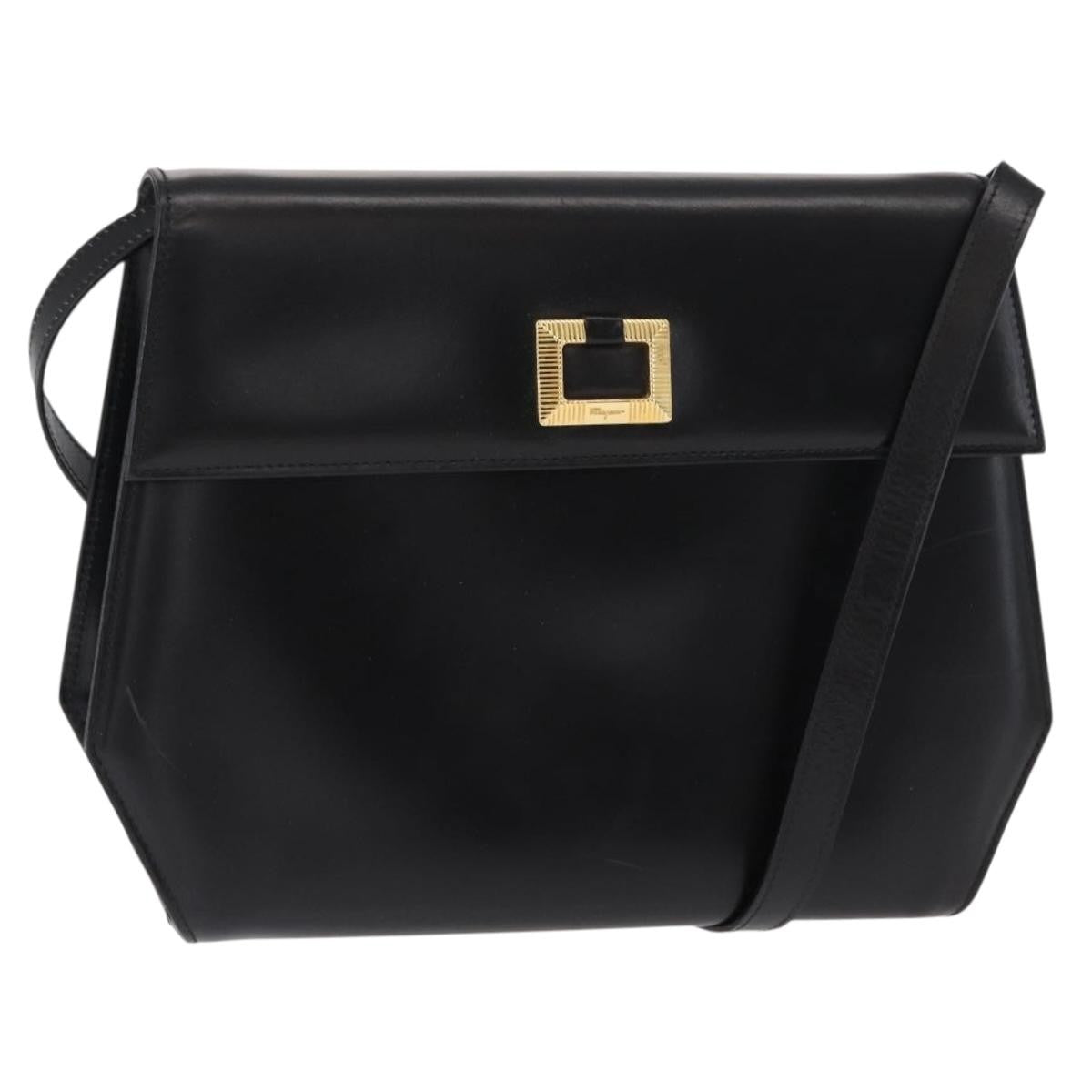 Salvatore Ferragamo Gancini Shoulder Bag Leather, BLACK, LEATHER, Shoulder bag