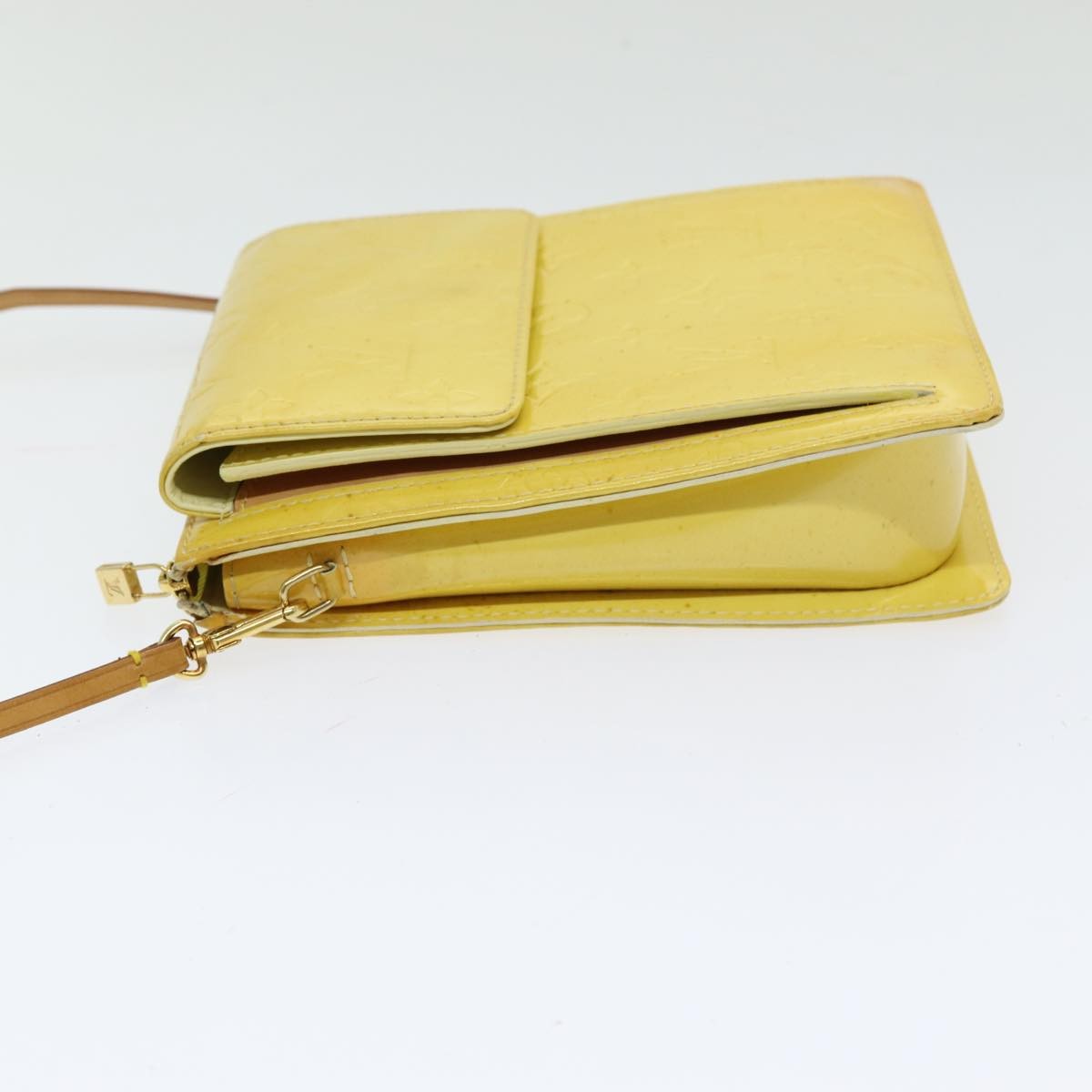 Louis Vuitton Thompson Street Handbag Monogram Vernis, YELLOW, PATENT_LEATHER, Clutche & pouche