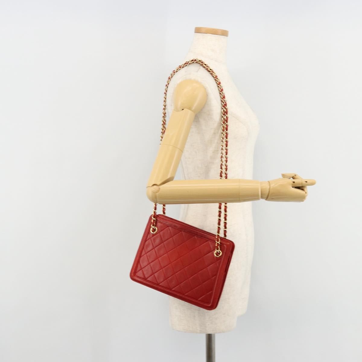 Chanel Chain Clutch Leather, Multicolour, Leather, Handbag