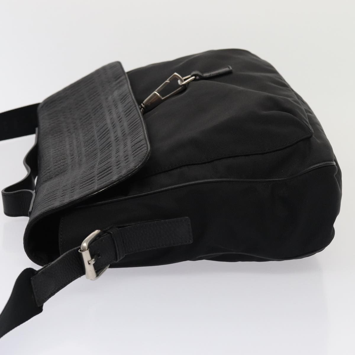 Burberry Vintage Shoulder Bag Nylon, BLACK, NYLON, Shoulder bag
