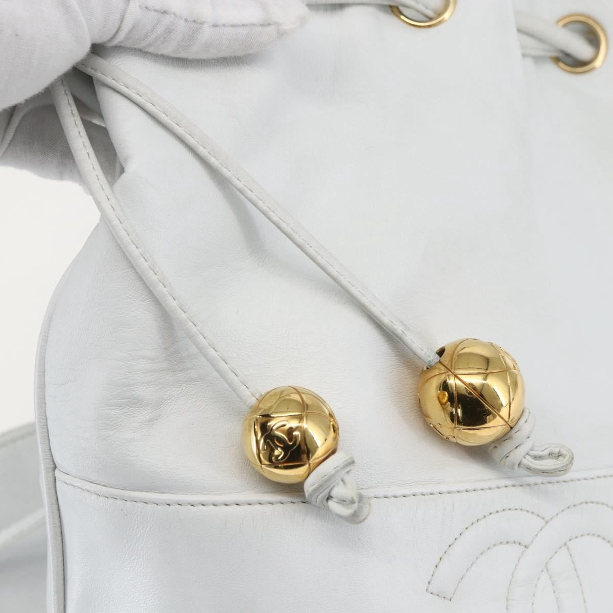 Chanel Vintage CC Drawstring Bucket Bag Caviar, WHITE, LEATHER, Shoulder bag
