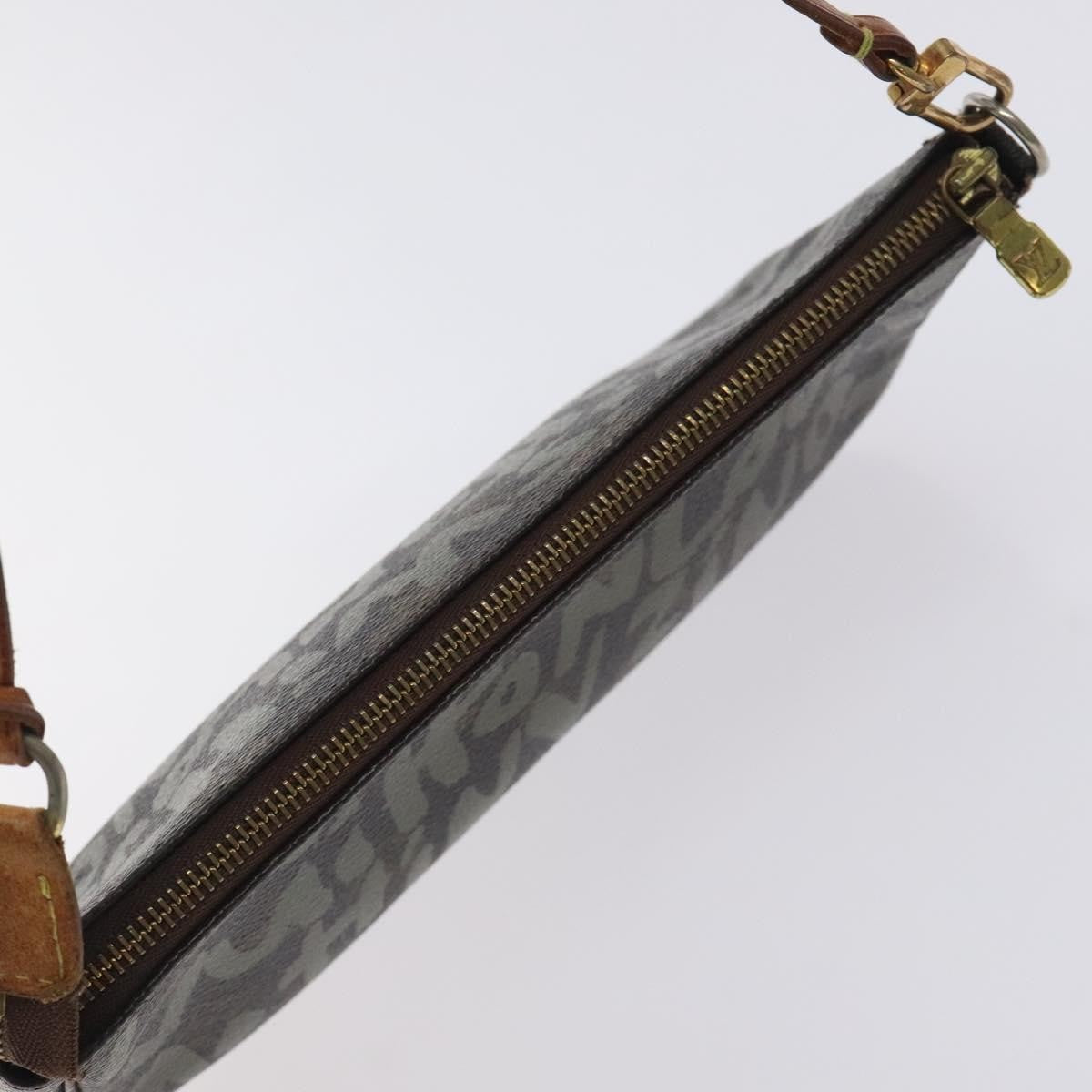 Louis Vuitton Pochette Accessoires Limited Edition Monogram Graffiti, KHAKI, CANVAS, Clutche & pouche